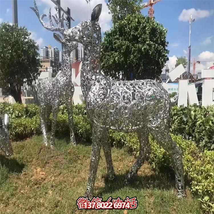 LED梅花鹿雕塑照明，景觀照明設計體驗