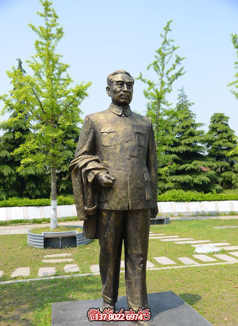 紀(jì)念周恩來偉人雕塑，緬懷歷史，見證輝煌