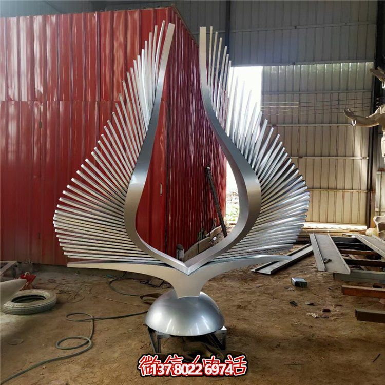 抽象不銹鋼雕塑擺件，為景觀房地產(chǎn)增添精彩景點