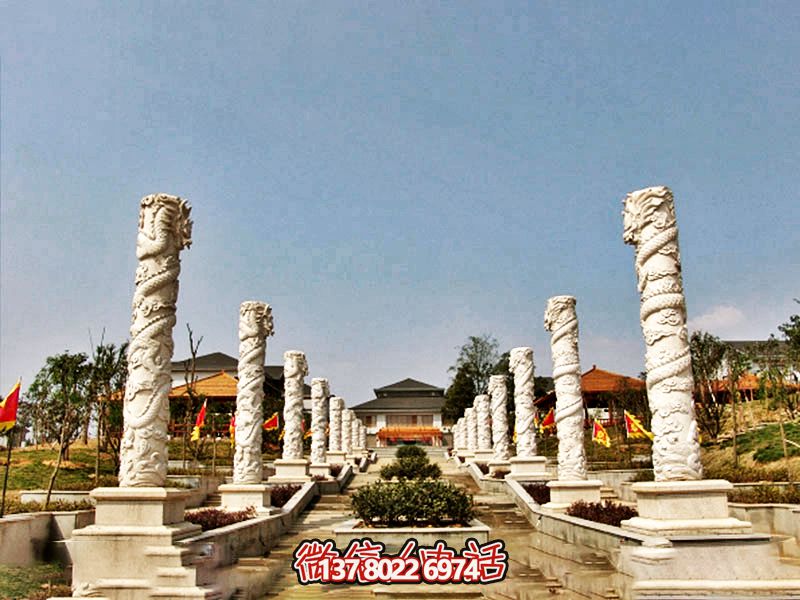 傳統(tǒng)工藝石雕龍柱，傳承古老文化