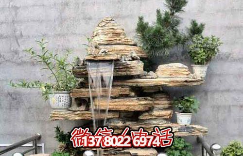 精致小型庭院，石假山流水雕塑擺放