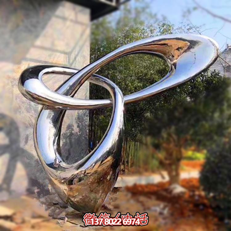 精致不銹鋼圓環(huán)擺件，提升園林景觀美感