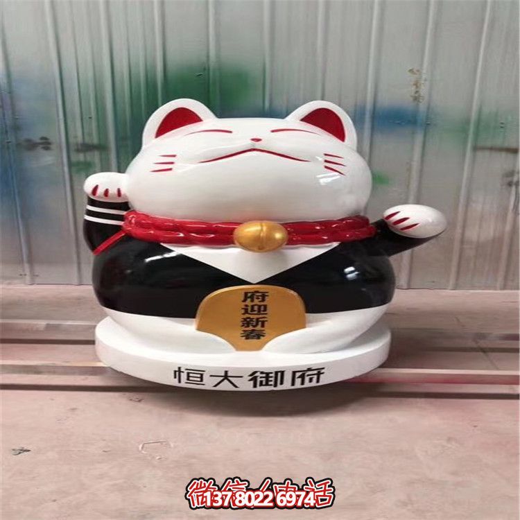 玻璃鋼招財(cái)貓擺件，裝點(diǎn)家居景觀