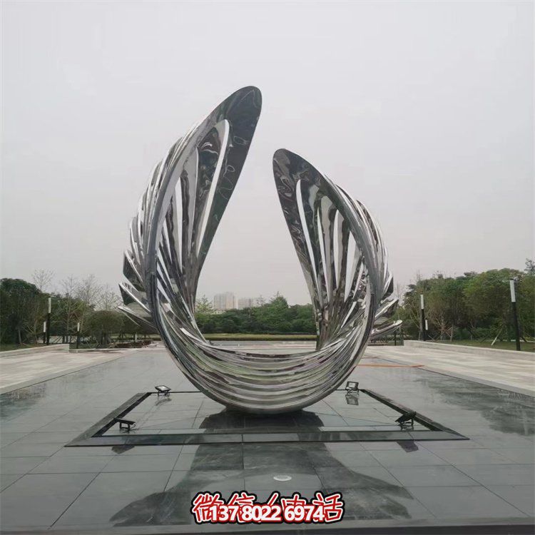 不銹鋼抽象翅膀藝術(shù)雕塑，為戶外廣場(chǎng)增添獨(dú)特景觀