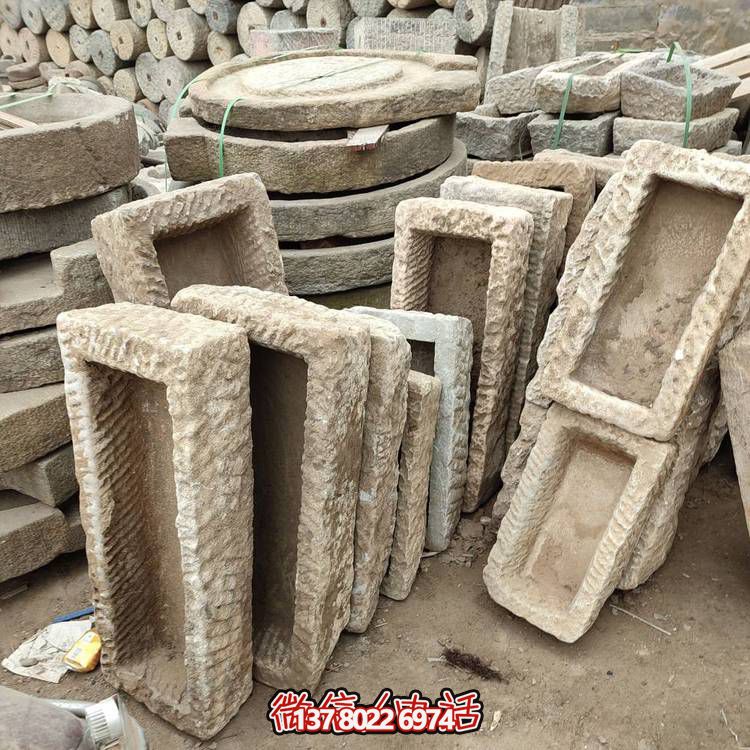 經(jīng)典石雕老石槽，點(diǎn)綴青石園林景觀