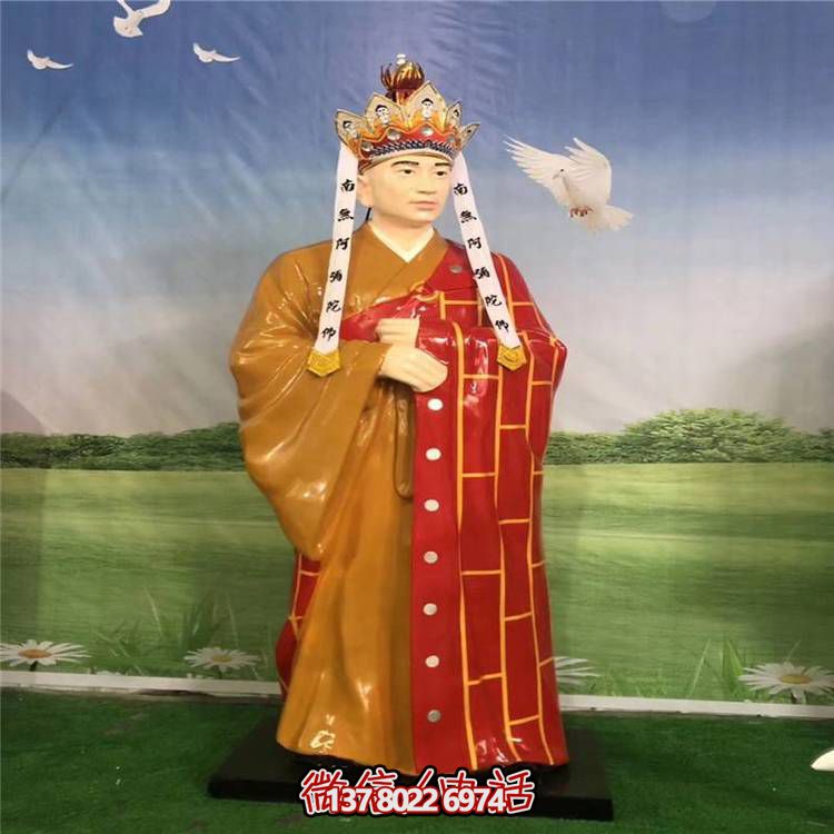 玻璃鋼雕塑唐僧人物，給公園戶外景觀增色