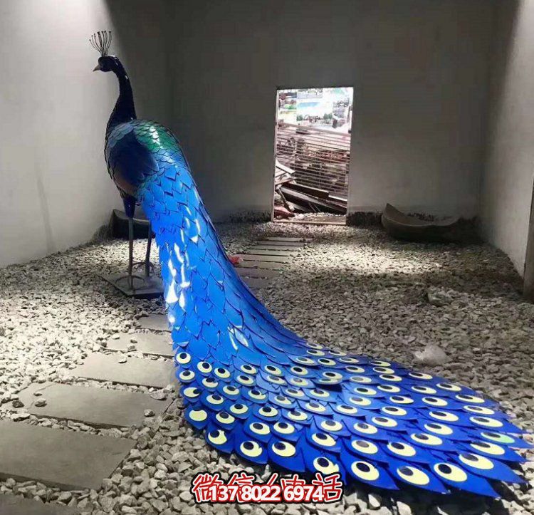 優(yōu)質(zhì)不銹鋼孔雀雕塑，為城市廣場添彩