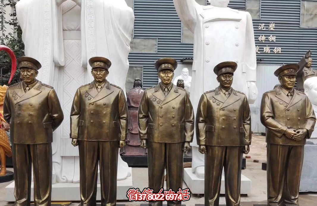 仿銅偉人元帥玻璃鋼雕塑，締造景區(qū)世界十大經(jīng)典