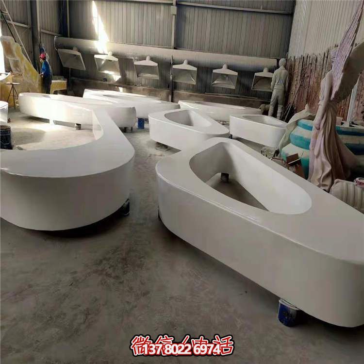 玻璃鋼異形休閑座椅，讓商場(chǎng)擺放更加完美