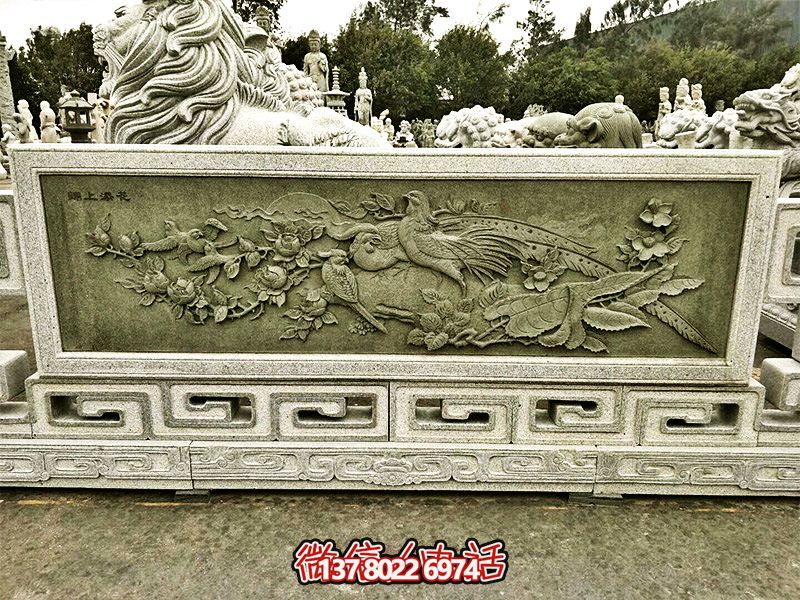 大理石綠浮雕欄桿，為景區(qū)裝飾錦上添花