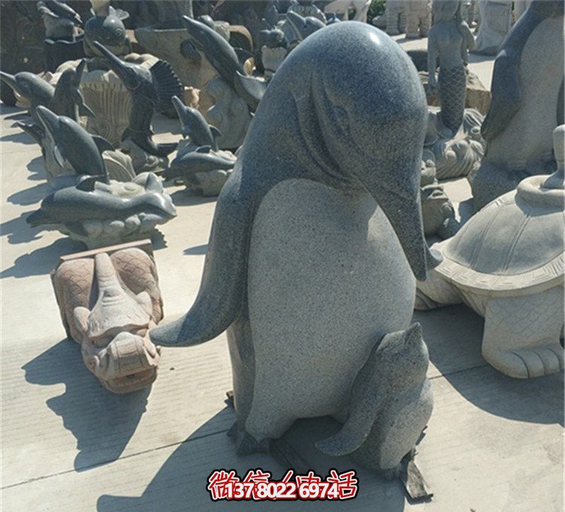 企鵝雕塑，讓公園更加精彩