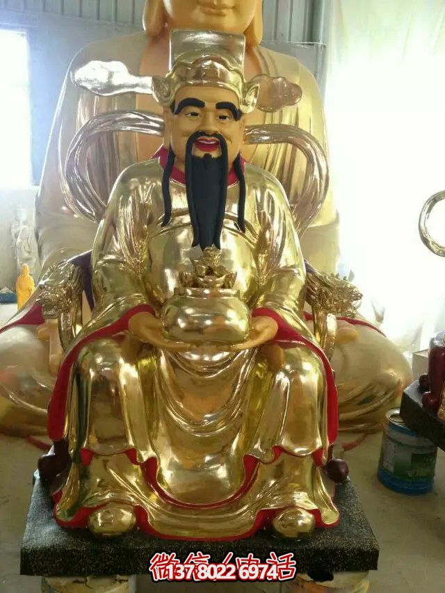 鎏金財神佛像雕塑，室內(nèi)供奉神像