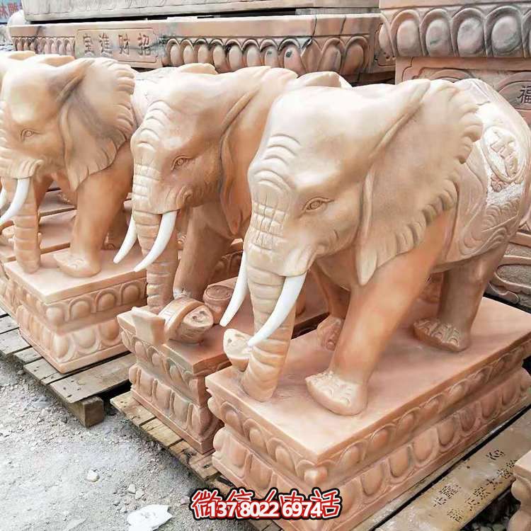 紅晚霞，石雕大象雕塑，點(diǎn)綴庭院空間