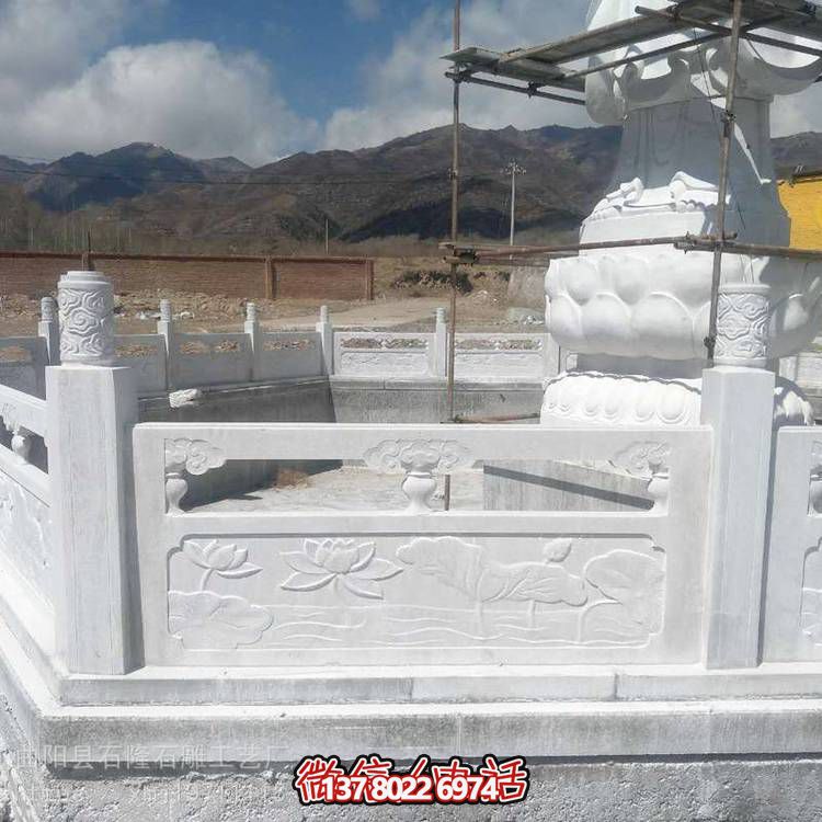 大理石欄桿雕塑，為公園、戶外景區(qū)增添優(yōu)雅氣質