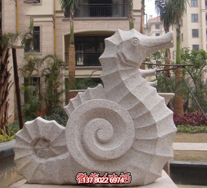 海馬創(chuàng)意石雕，點(diǎn)綴街道邊