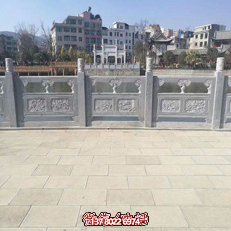 精美大理石雕塑欄桿，裝點戶外園林景觀