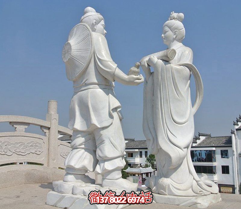 古代牛郎織女石雕，擺放于花園廣場(chǎng)，帶來(lái)漢白玉般的浪漫氣息