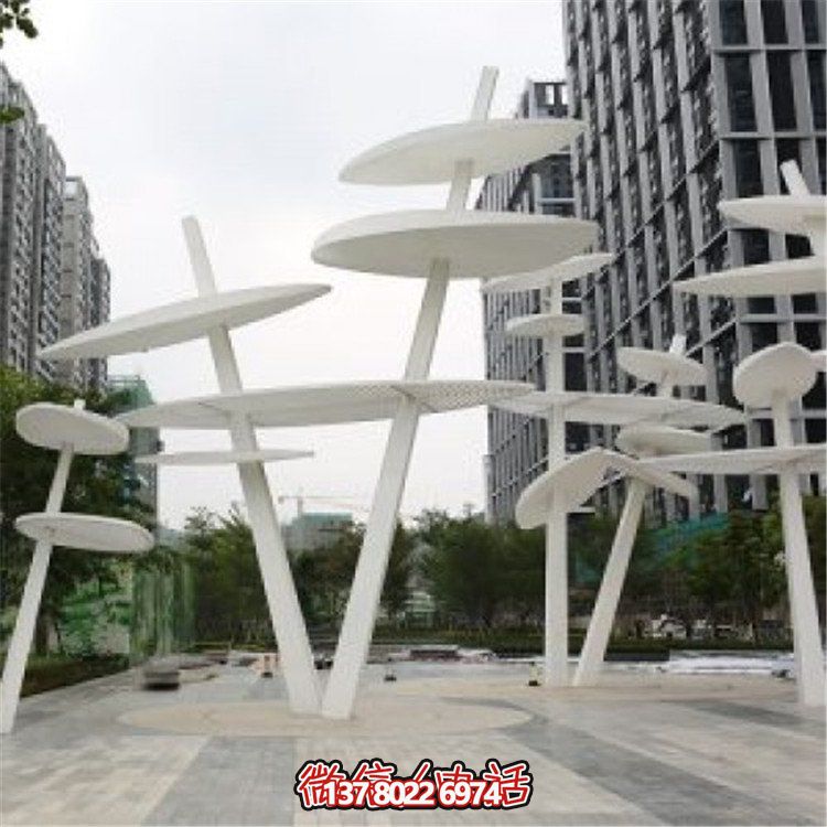 精美不銹鋼雕塑，點(diǎn)綴大型房地產(chǎn)廣場(chǎng)城市園林景觀