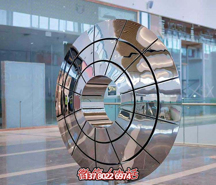 不銹鋼雕塑傘狀圓環(huán)，創(chuàng)意裝點(diǎn)商廈鏡面