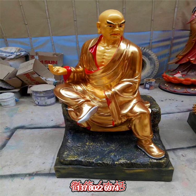 噴金烤漆菩薩雕塑，擁有古老神秘的十八羅漢美學(xué)