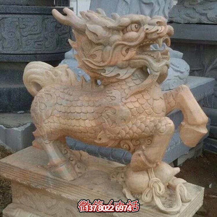 漢白玉獅子瑞獸石雕，給您的企業(yè)門前帶來吉祥福氣