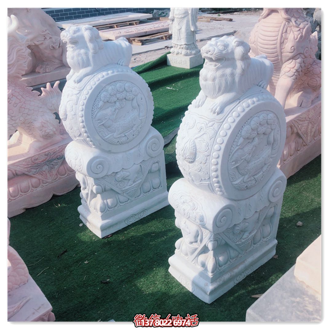 精美石雕獅子雕塑，裝點(diǎn)精致庭院