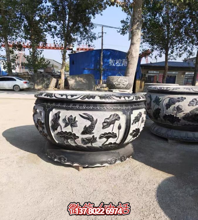 古典仿古石雕魚缸，添點(diǎn)家園庭院荷花水景
