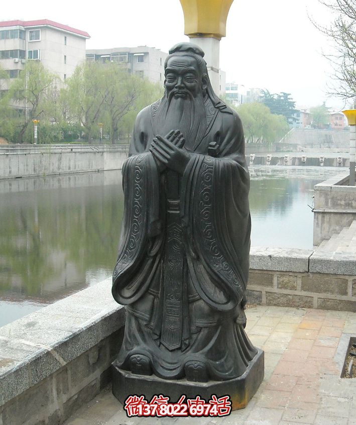 歷史名人雕塑，銅像點(diǎn)綴湖邊公園小區(qū)
