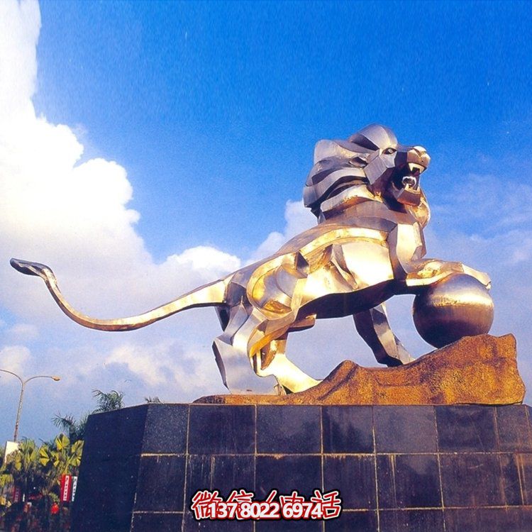 精美大型不銹鋼獅子雕像，為您的廣場增添亮點(diǎn)
