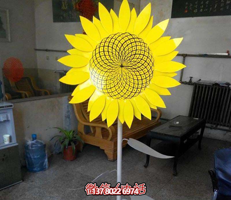 不銹鋼游樂園草坪擺放雕塑，向日葵裝飾