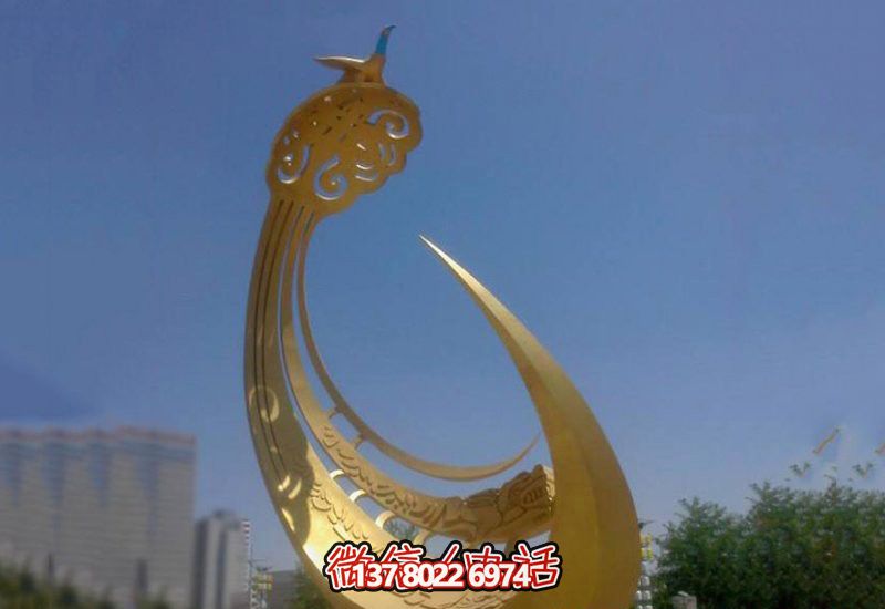 精美不銹鋼鳳凰雕塑，點(diǎn)綴戶外廣場(chǎng)