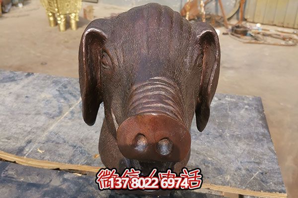 室外豬頭石雕雕塑，添加歡樂氣氛