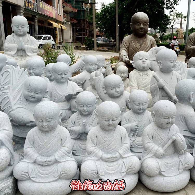 天然砂巖雕刻小沙彌擺件，美麗景致精美寺院家居裝飾