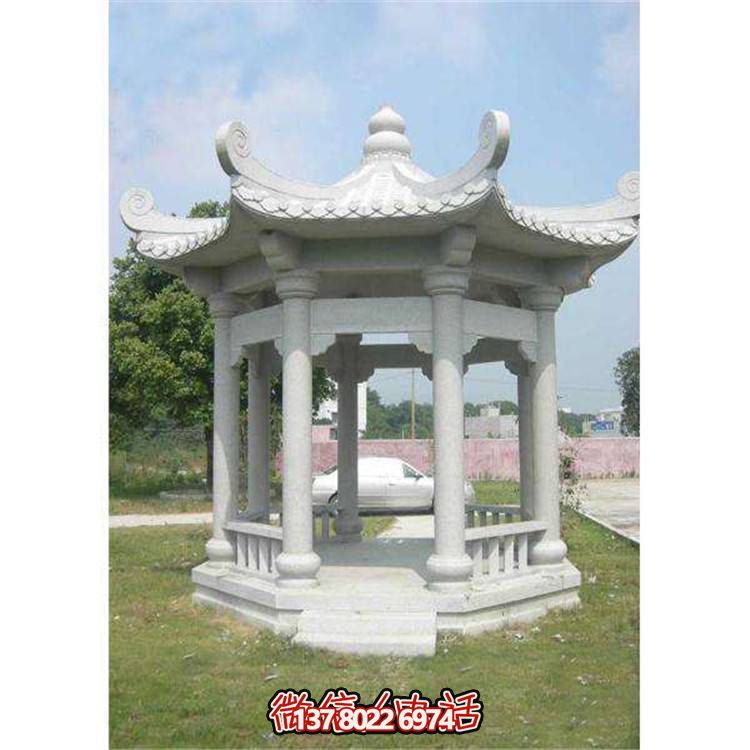 精美石雕涼亭，為公園添彩