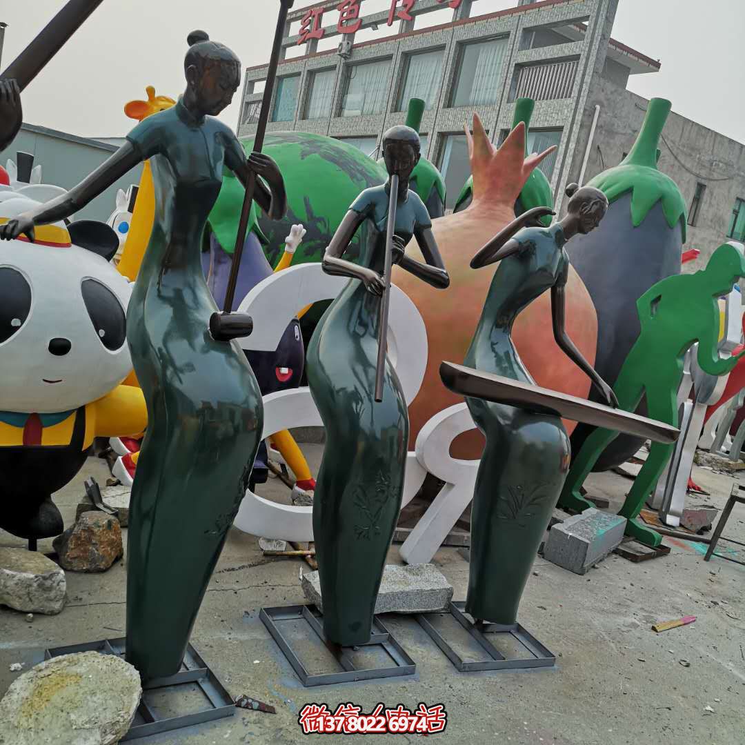 學(xué)院商場(chǎng)戶(hù)外演奏人物玻璃鋼雕塑 學(xué)院商場(chǎng)戶(hù)外演奏人物玻璃鋼雕塑