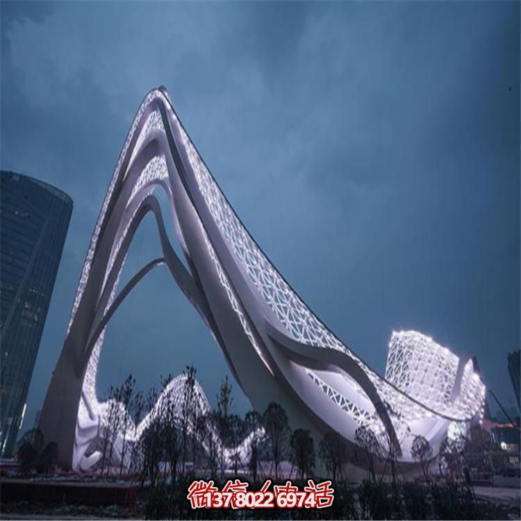 廣場不銹鋼抽象景觀園林?jǐn)[件