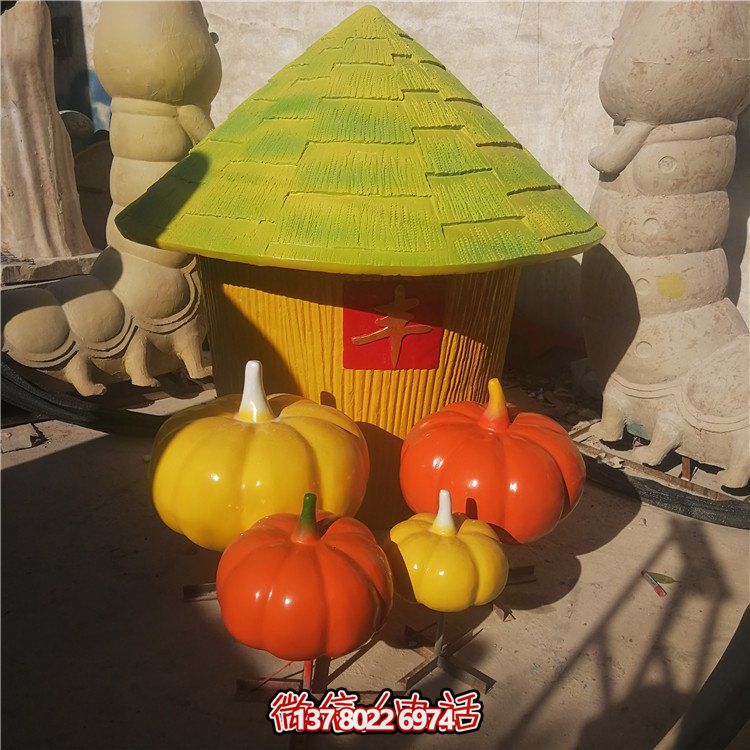 農(nóng)場擺放玻璃鋼噴漆豐收南瓜景觀雕塑