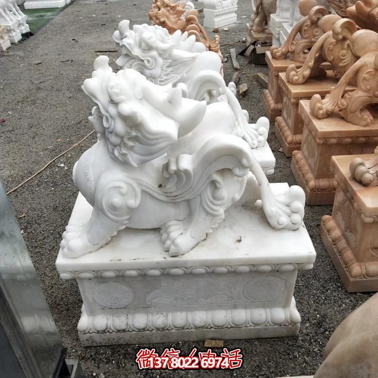 漢白玉石雕動(dòng)物別墅庭院門口招財(cái)辟邪瑞獸麒麟貔貅雕塑