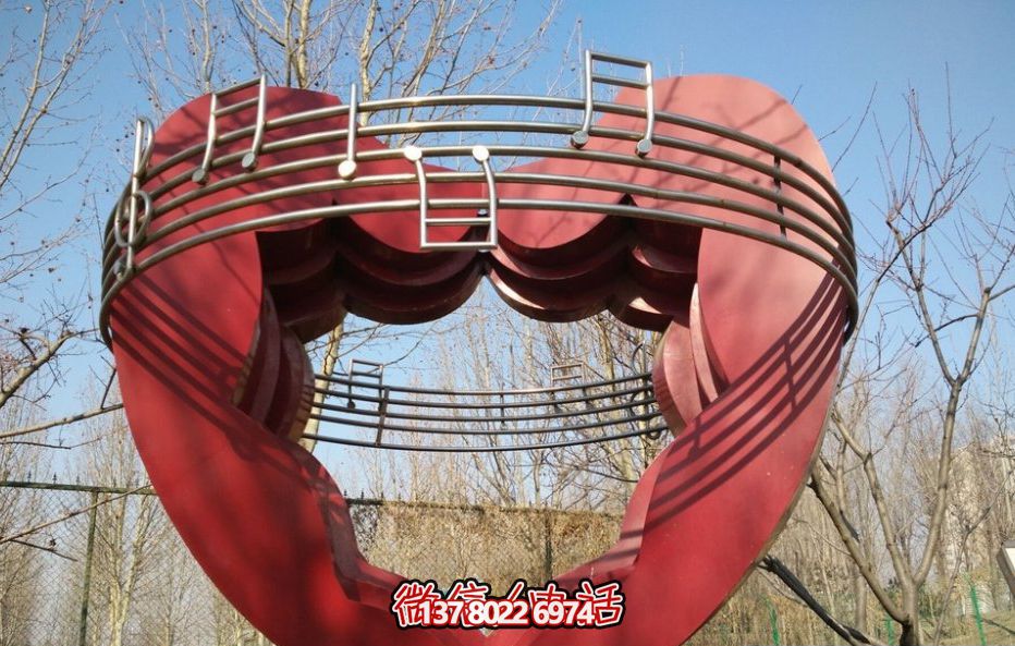 戶外廣場(chǎng)玻璃鋼音符愛心雕塑
